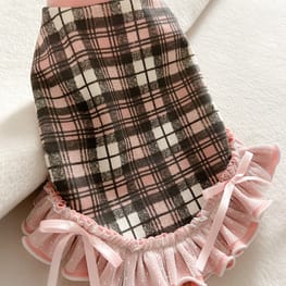 ハンドメイド犬服アラン風裾フリルタンクトップ